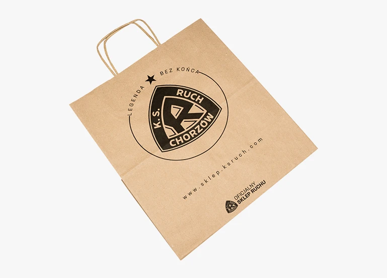 opakowanie z nadrukiem estetyczna prezentacja gadżetów klubowych